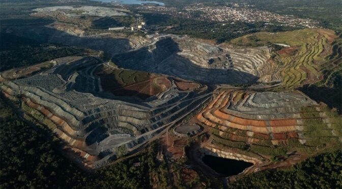 Regulamentação de minerais críticos pode consolidar dependência tecnológica