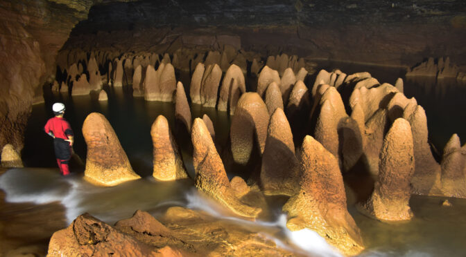 Caverna Garganta do Bacupari, localizada em São Desidério, na Bahia (Foto: Lucas Padoan de Sá Godinho)